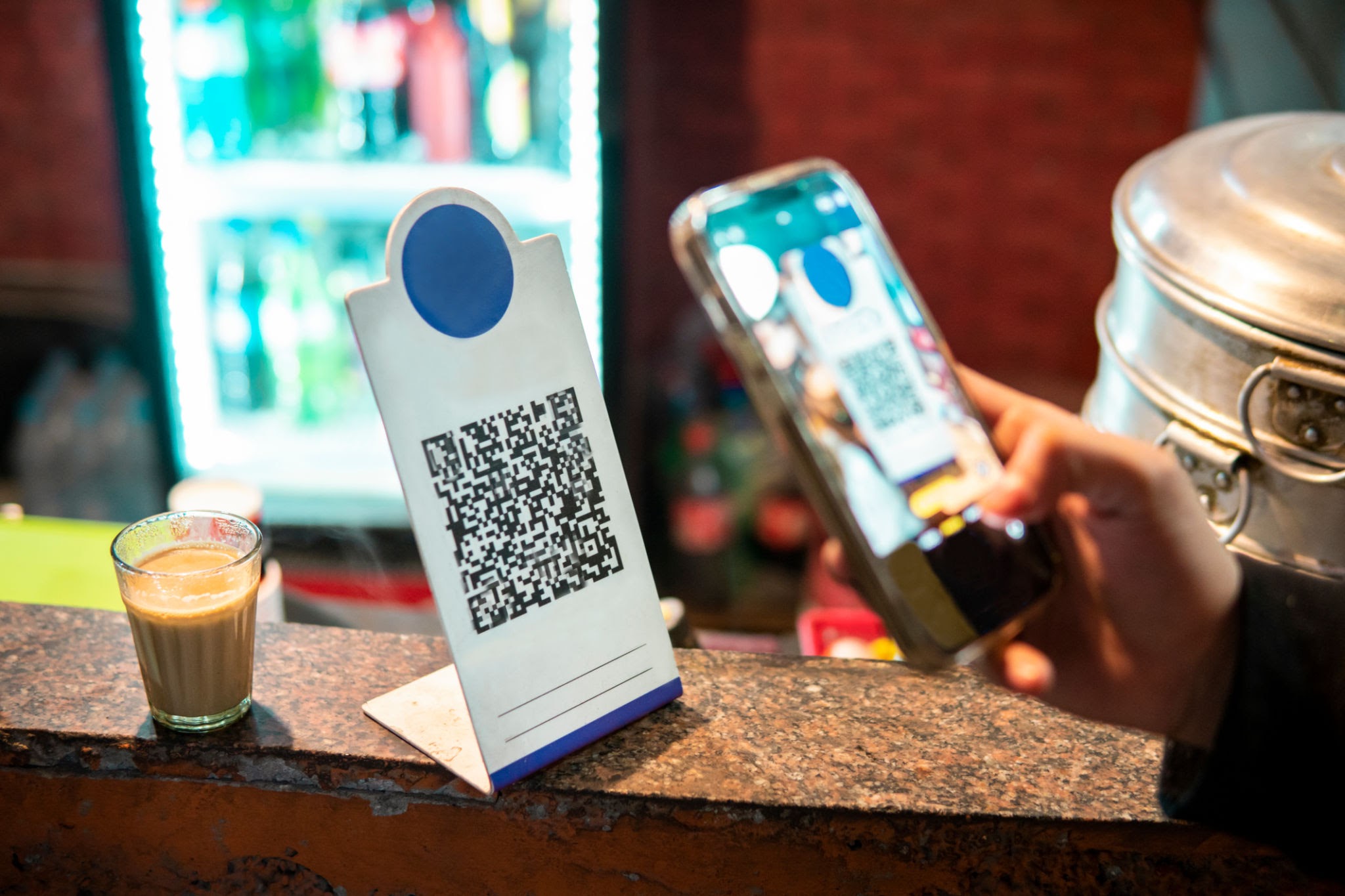 How Digital Payments Have Changed Small Tea Shop Businesses